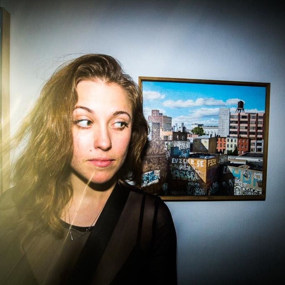 Meet your Posher, Caitlin